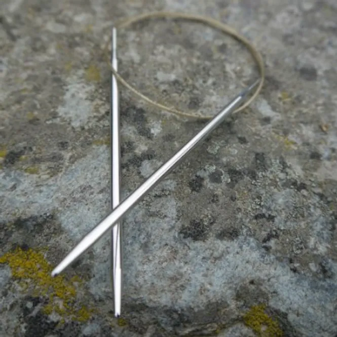 Hovedbilde Rundpinner av metall - 40 cm